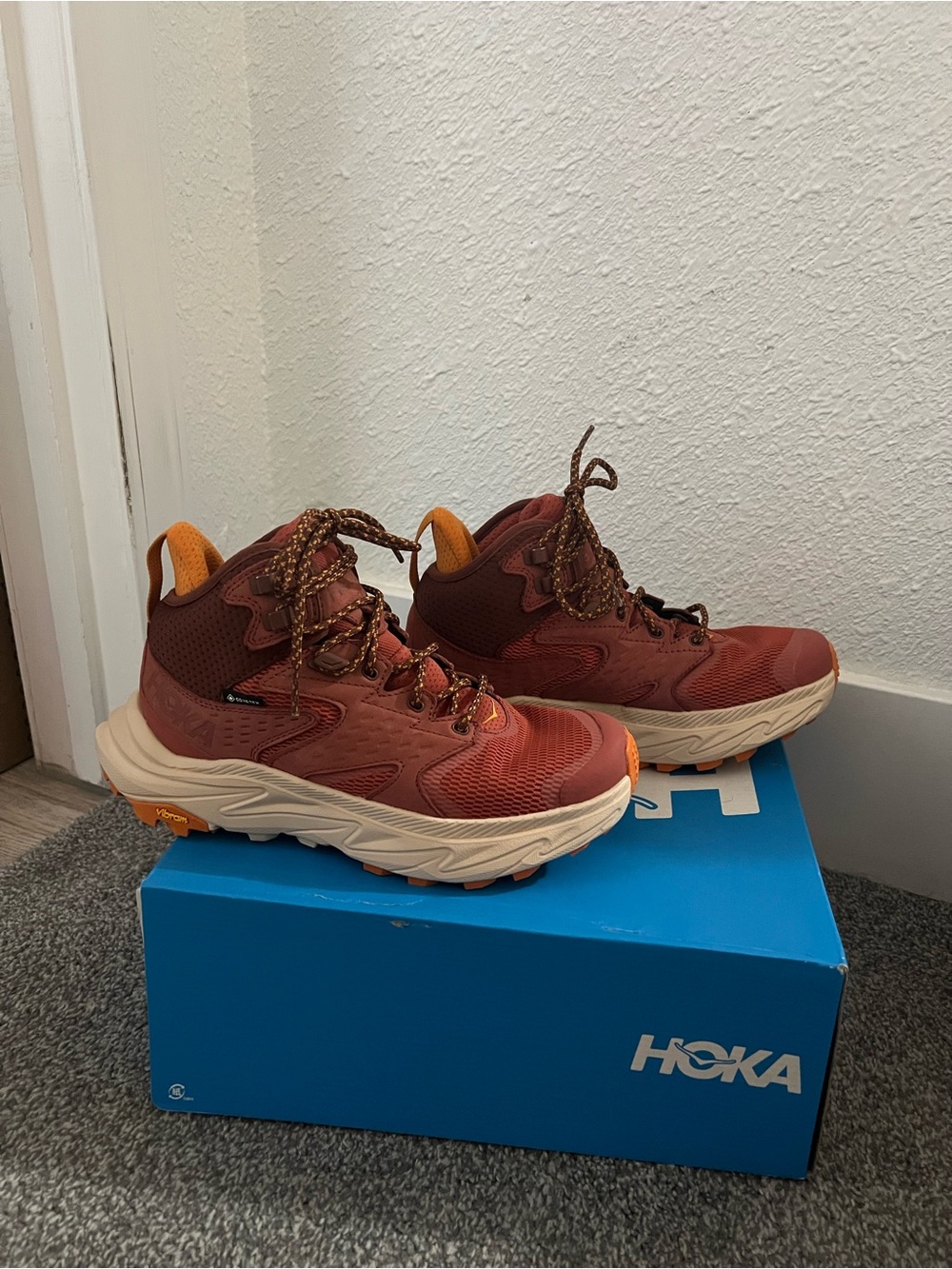HOKA Anacapa 2 Mid GTX Hiking Boots - Women's